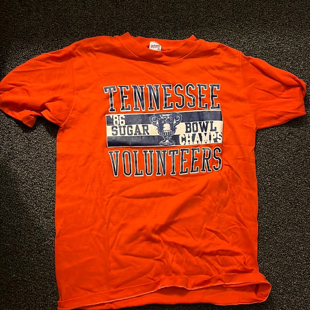 Vintage Tennessee Volunteet 86 sugar bowl champ T